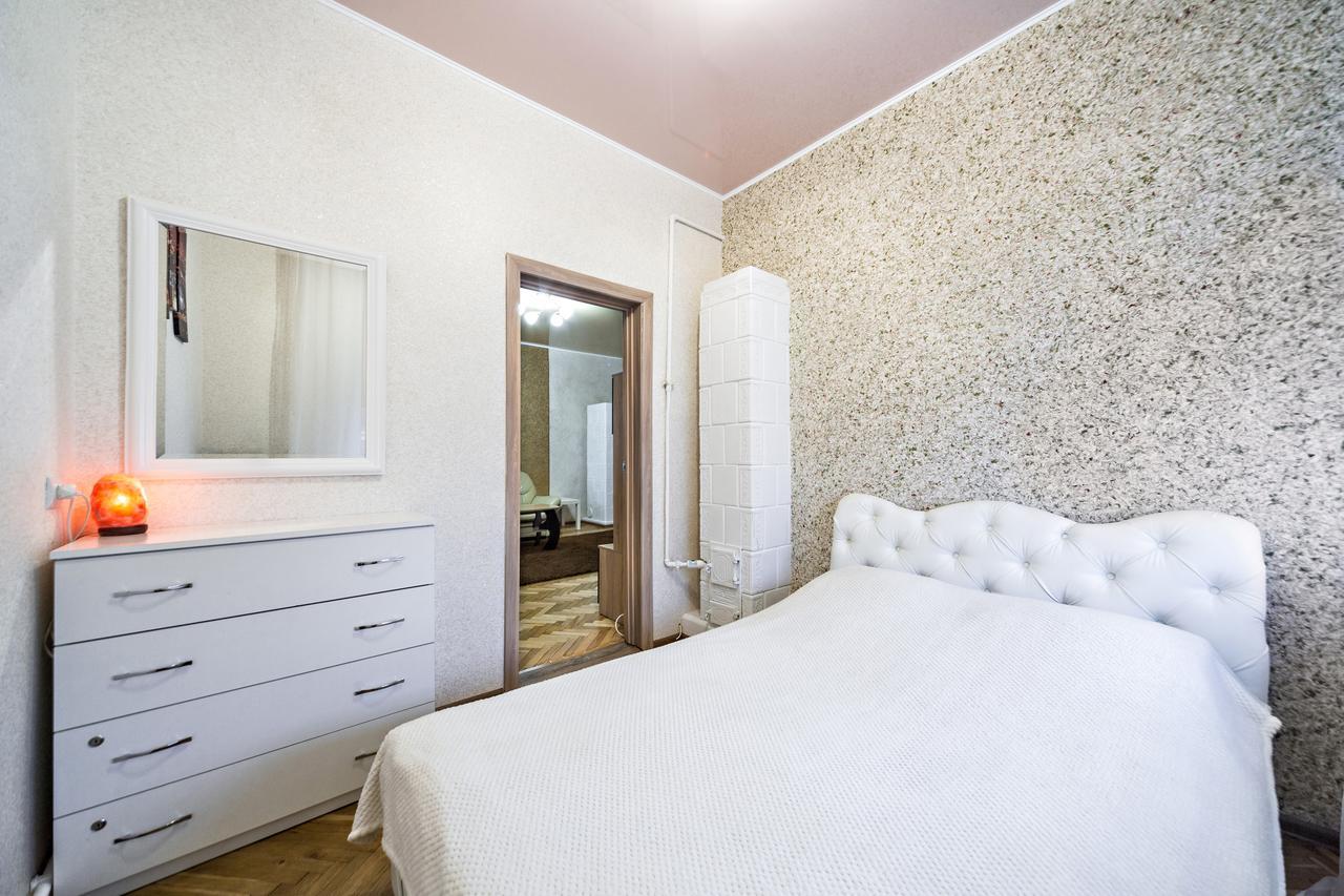 Apartment In A City Center! Krakivska,34 Lviv Bagian luar foto